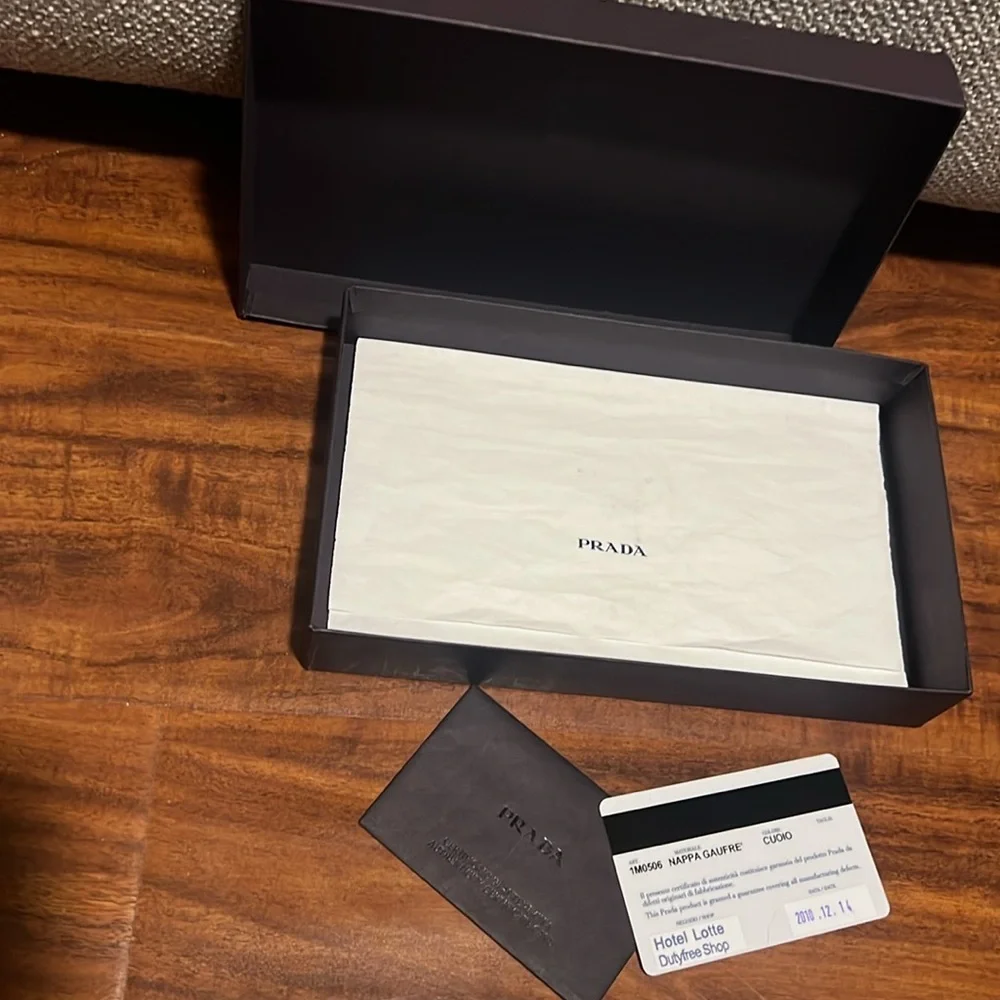 Prada authentic wallet